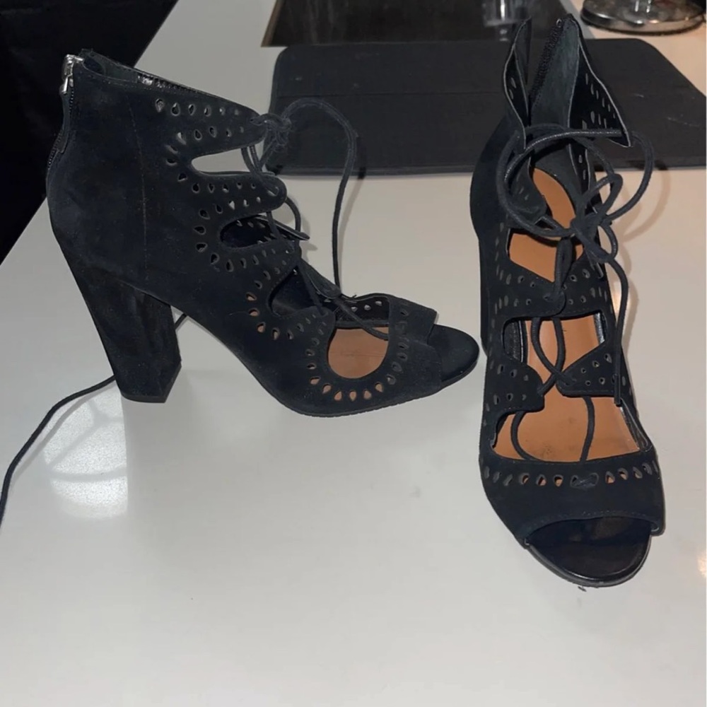 14th & Union heels